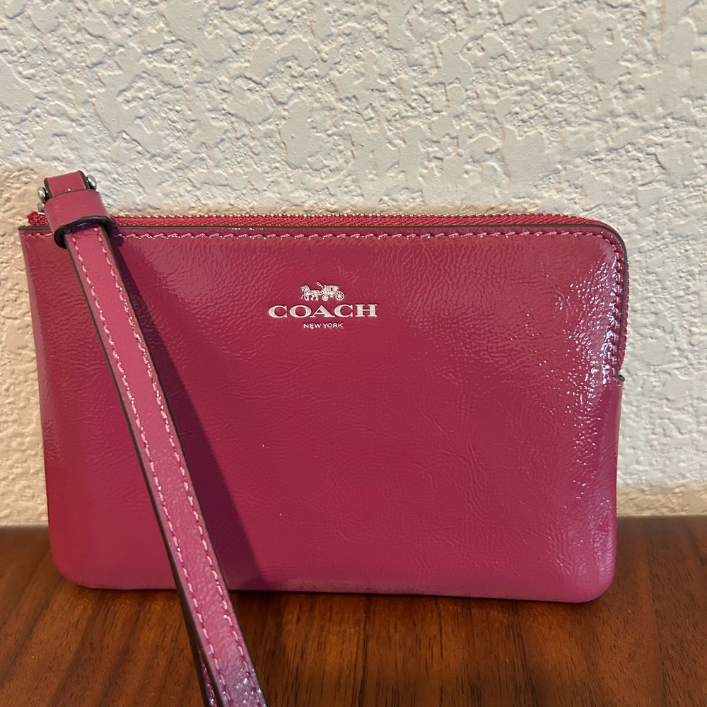COACH Pink Patent Leather Corner Zip Wristlet